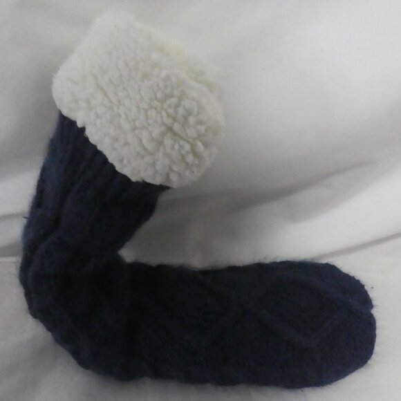 JUST COZY | 5-8 | Soft and Warm Navy Knitted Slipper Socks | NWOT - Picture 8 of 11